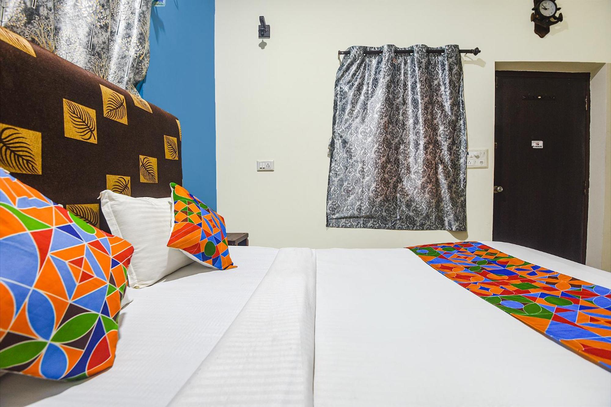 Fabhotel Rj 18 Beach Resort - Nr Baga Beach ภายนอก รูปภาพ