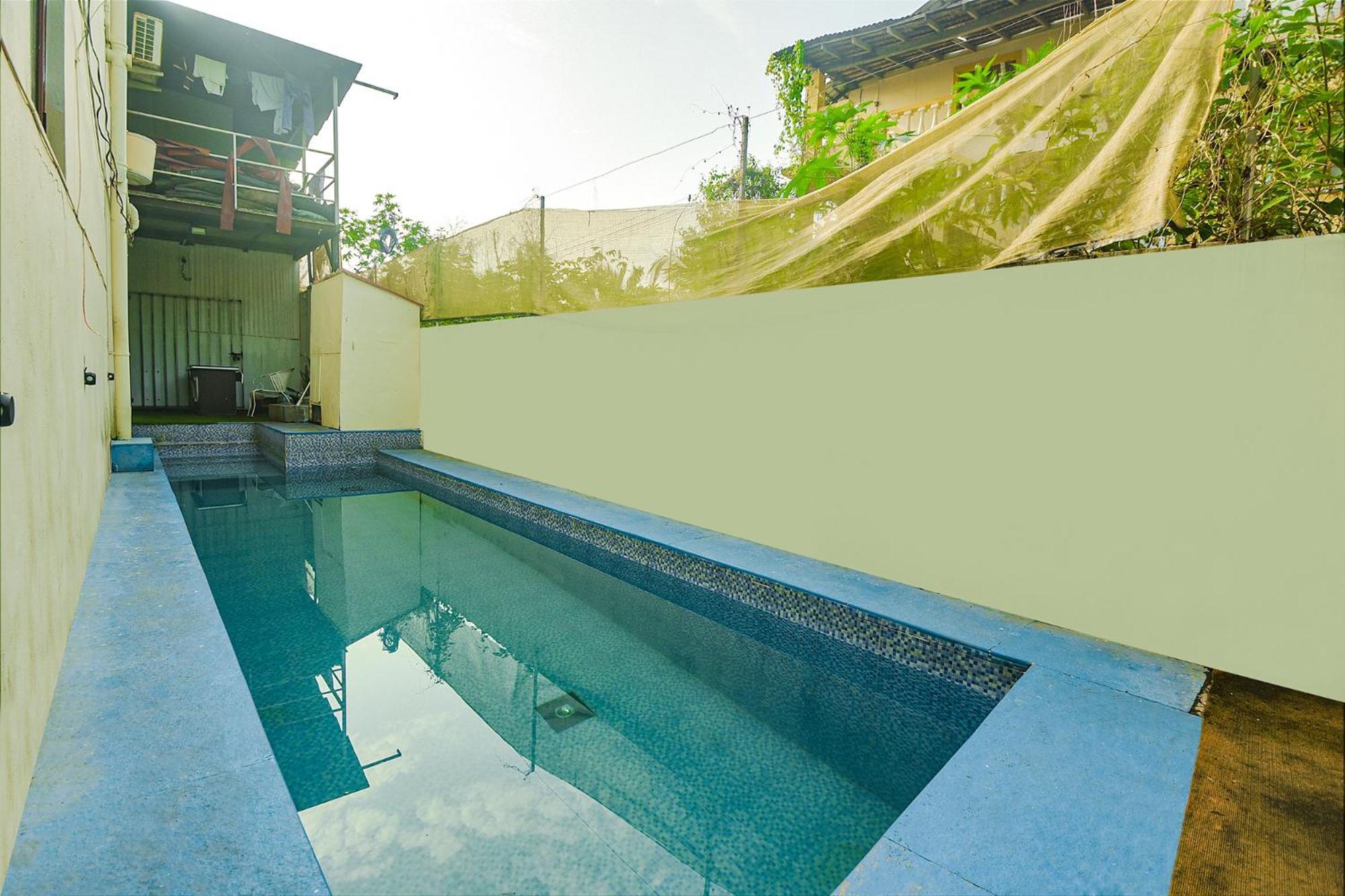 Fabhotel Rj 18 Beach Resort - Nr Baga Beach ภายนอก รูปภาพ